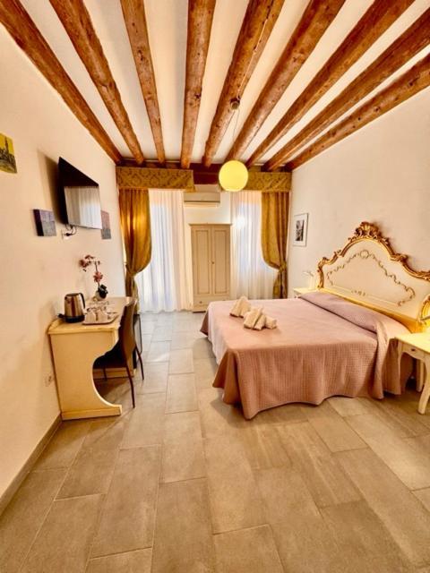 Vivere - Cozy In The Heart Of