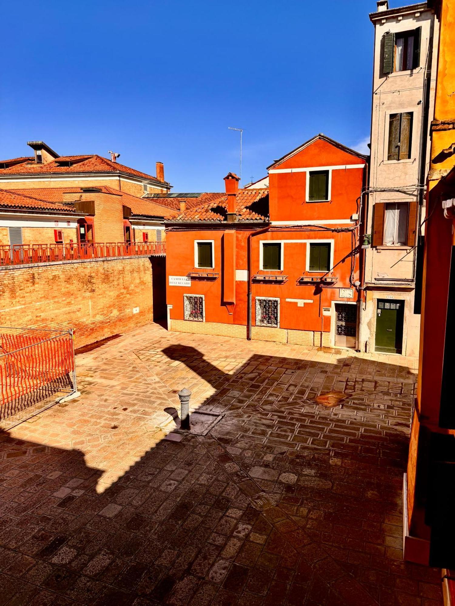 Vivere - Cozy In The Heart Of Venecia